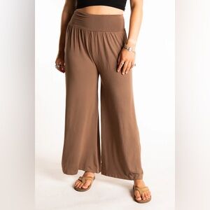 Relaxed Wide-Leg Brown Palazzo Pants for Women